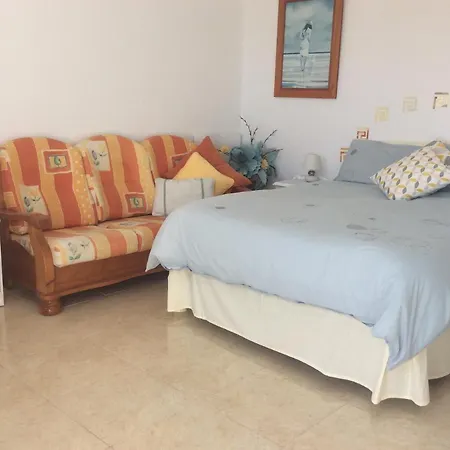 Belle Vue Apartment *